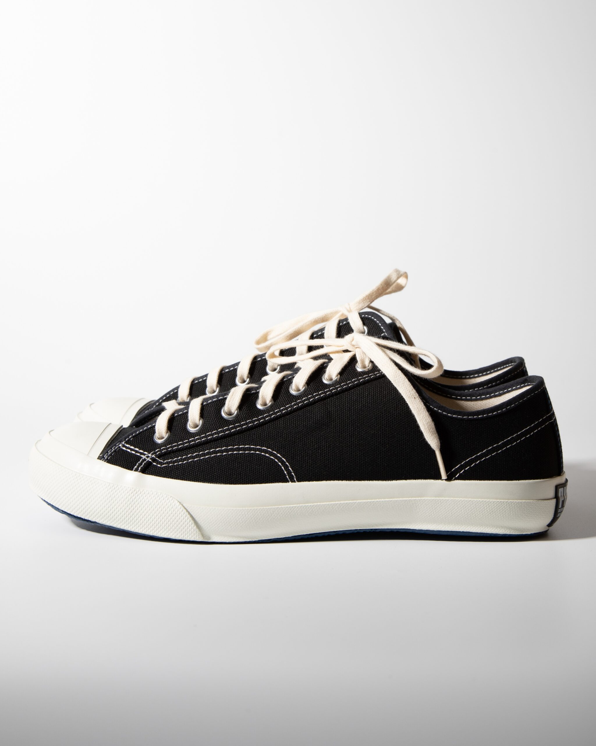 PIGER'S 717 - Black - Image 3
